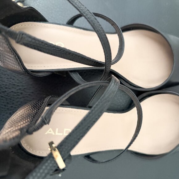 ALDO - Canadian Company - Bloc Heel Strap Pump - Black - 10 - Picture 5 of 7